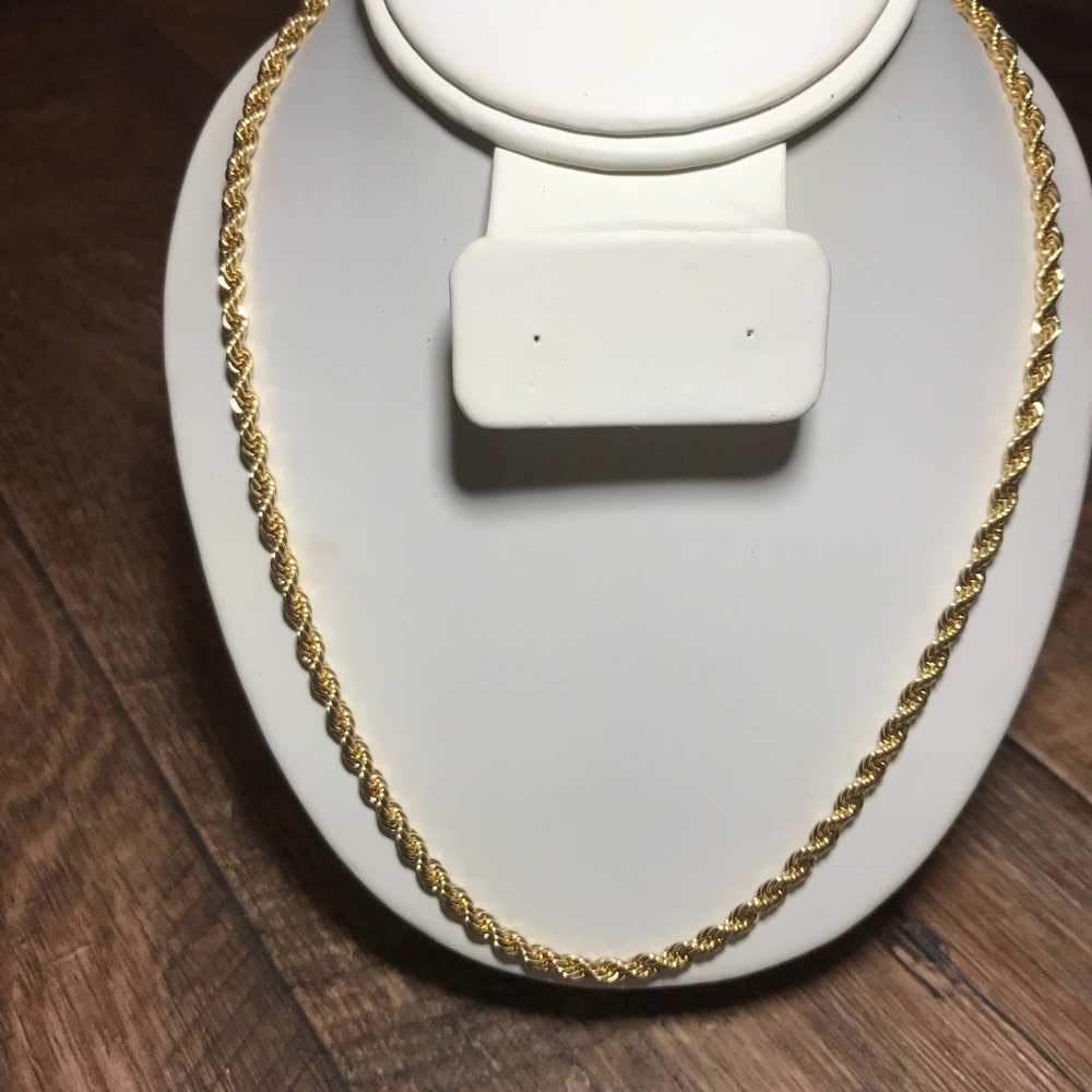 28" Rope Chain 14k 7mm thick - Picture 2 of 5